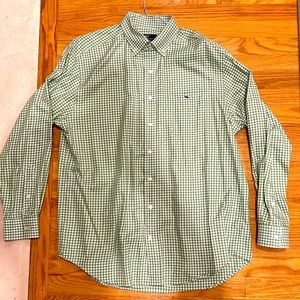Vineyard vines men’s classic fit green gingham tucker shirt large
